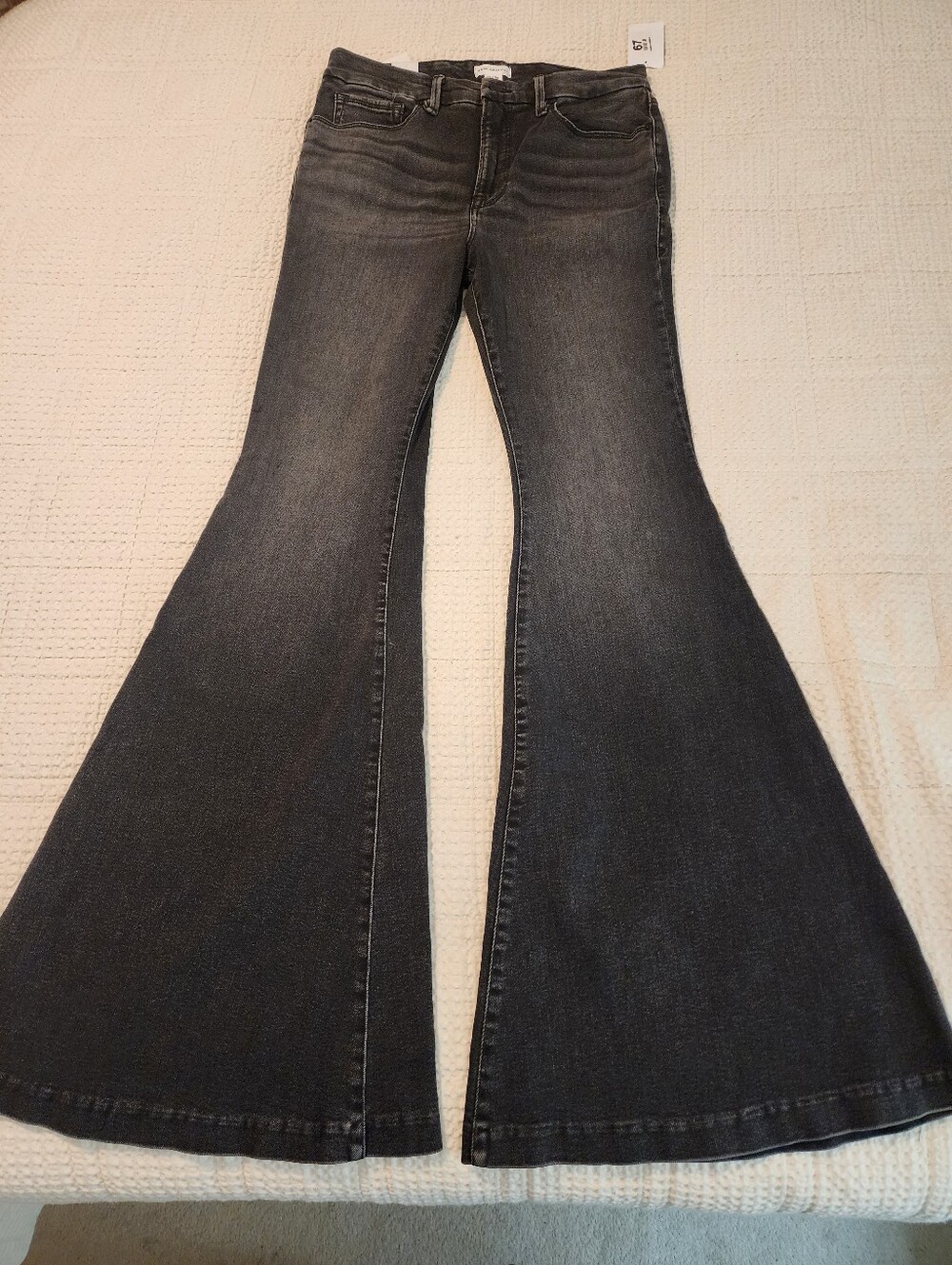 Good American Super Flare High Waisted Black Jeans 14/32 NWT Tall Girl Friendly